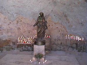 06 SANTA CRUZ VIERGE A LA GROTTE